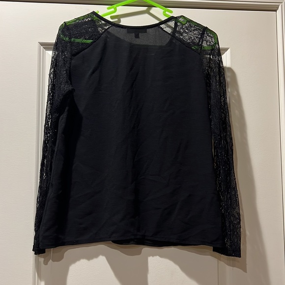 Vanessa Collezione Black Blouse with sheer sleeves size small - Picture 3 of 3